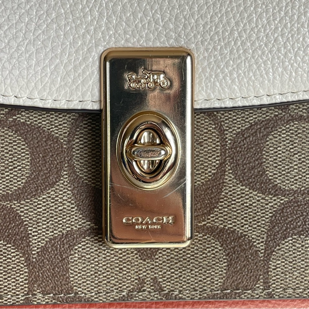 Coach LANE SHOULDER BAG IN COLORBLOCK SIGNATURE CANVAS - Picture 6 of 16
